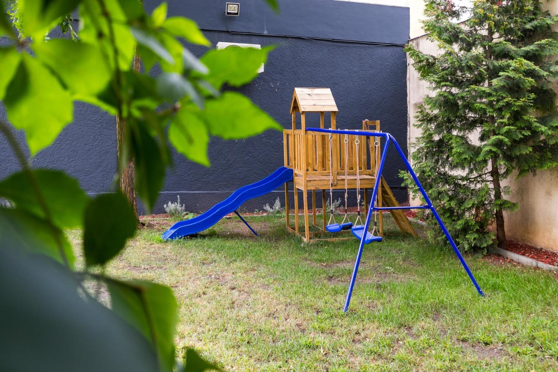 Mariposa Apartments Будапеща Екстериор снимка