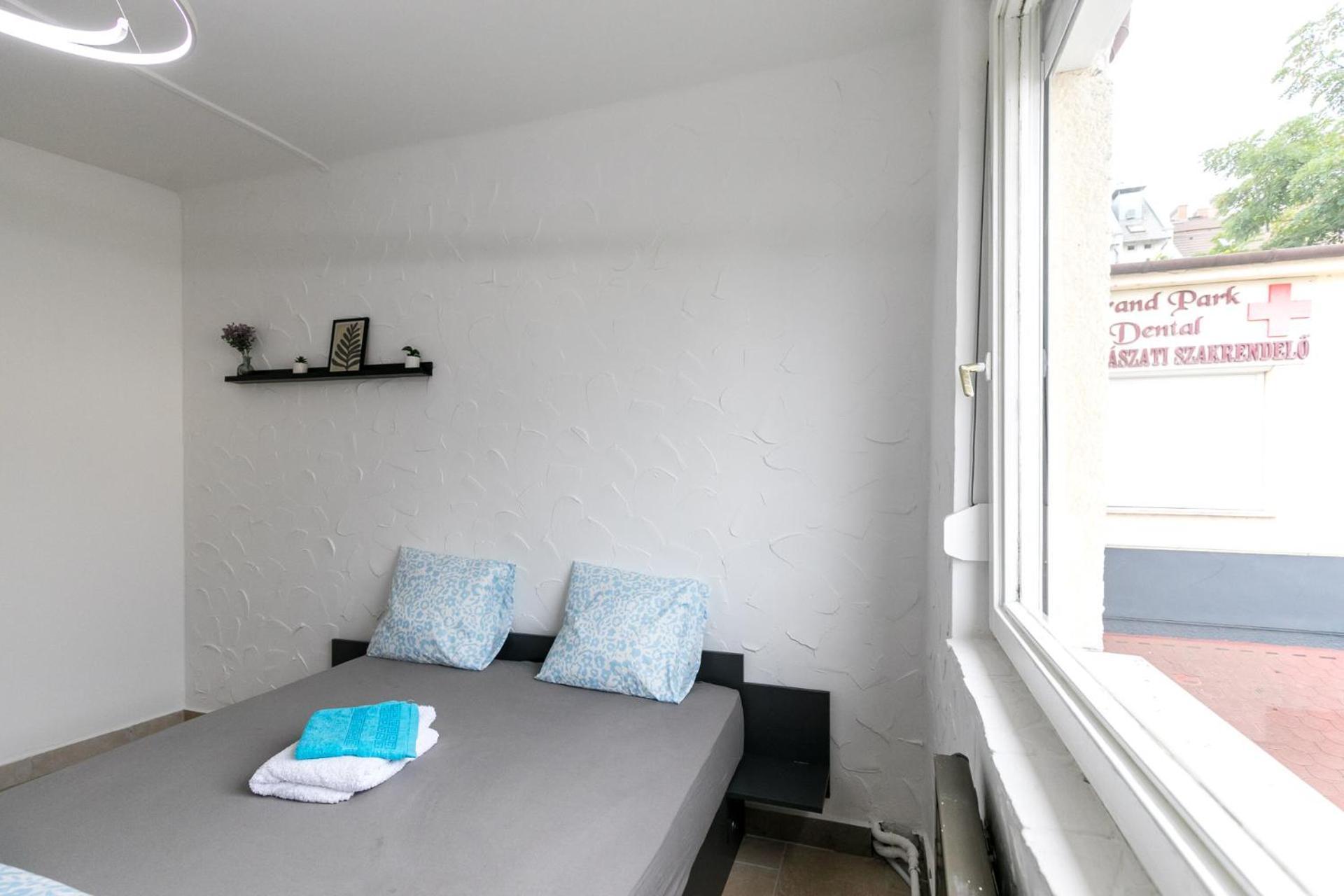 Mariposa Apartments Будапеща Екстериор снимка